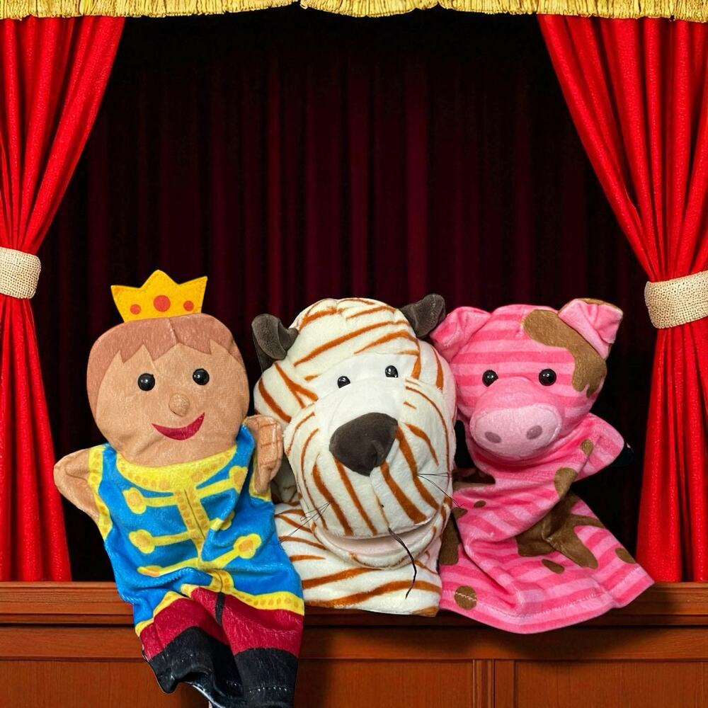 Melissa & Doug Hand Puppets Prince Cow Tiger Plush Pretend Play Drama Set Lot 3